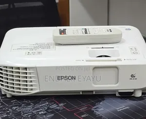 Epson Projector EB-S05