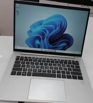 New Laptop HP EliteBook 840 G9 16GB Intel Core i7 SSD 512GB