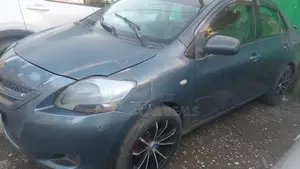 Toyota Yaris 2007 Blue