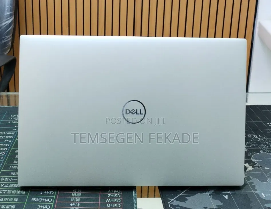 New Laptop Dell XPS 15 16GB Intel Core i7 SSD 512GB