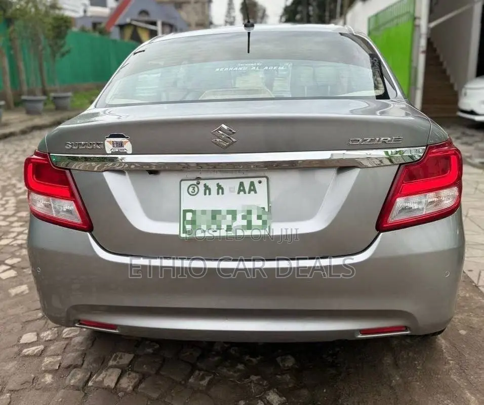 Suzuki Dzire 2021 Silver