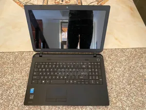 Laptop Toshiba Satellite C55 8GB Intel Core i5 HDD 1T