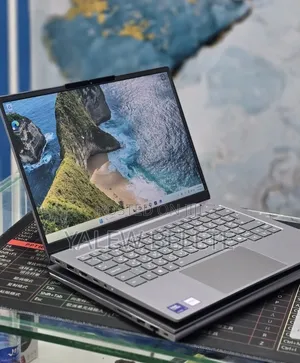 New Laptop Lenovo Thinkbook 14 16GB Intel Core Ultra 7 SSD 512GB