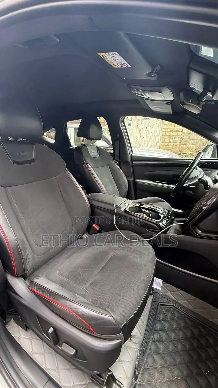 Hyundai Tucson 2021 Silver