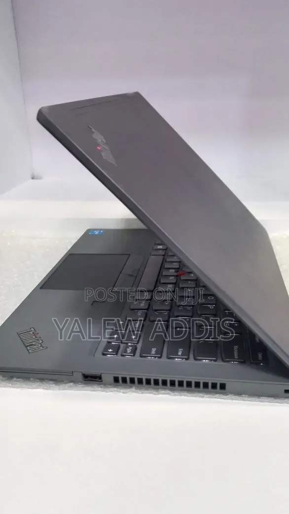 New Laptop Lenovo ThinkPad T14 16GB Intel Core i5 SSD 512GB