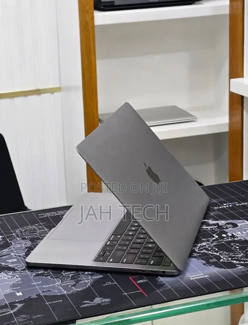 New Laptop Apple MacBook Pro 2019 16GB Intel Core i9 SSD 1T