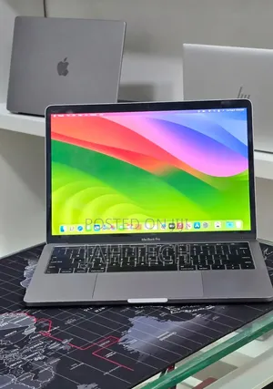 New Laptop Apple MacBook Pro 2019 16GB Intel Core i9 SSD 1T