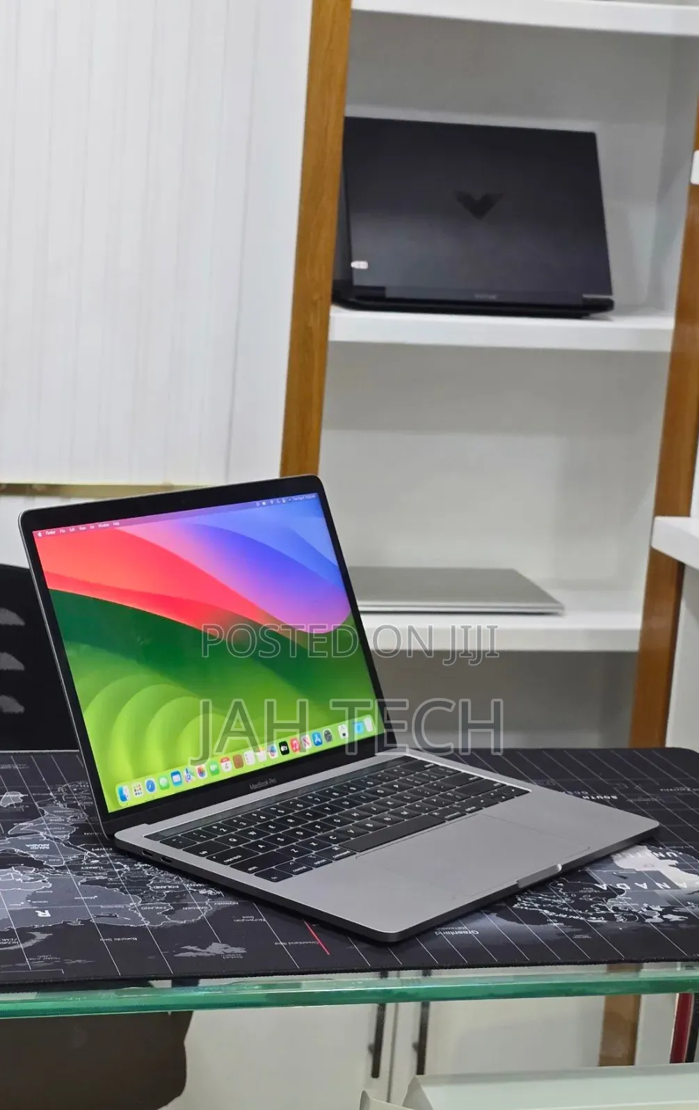 New Laptop Apple MacBook Pro 2019 16GB Intel Core i9 SSD 1T