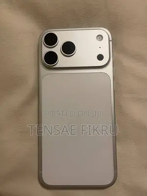 New Apple iPhone 17 Pro Max 256 GB Silver