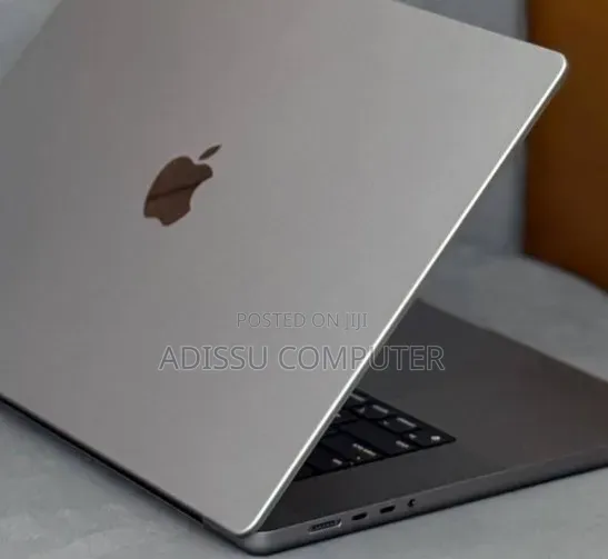 New Laptop Apple MacBook Pro 2021 M1 32GB Apple M1 Pro SSD 1T