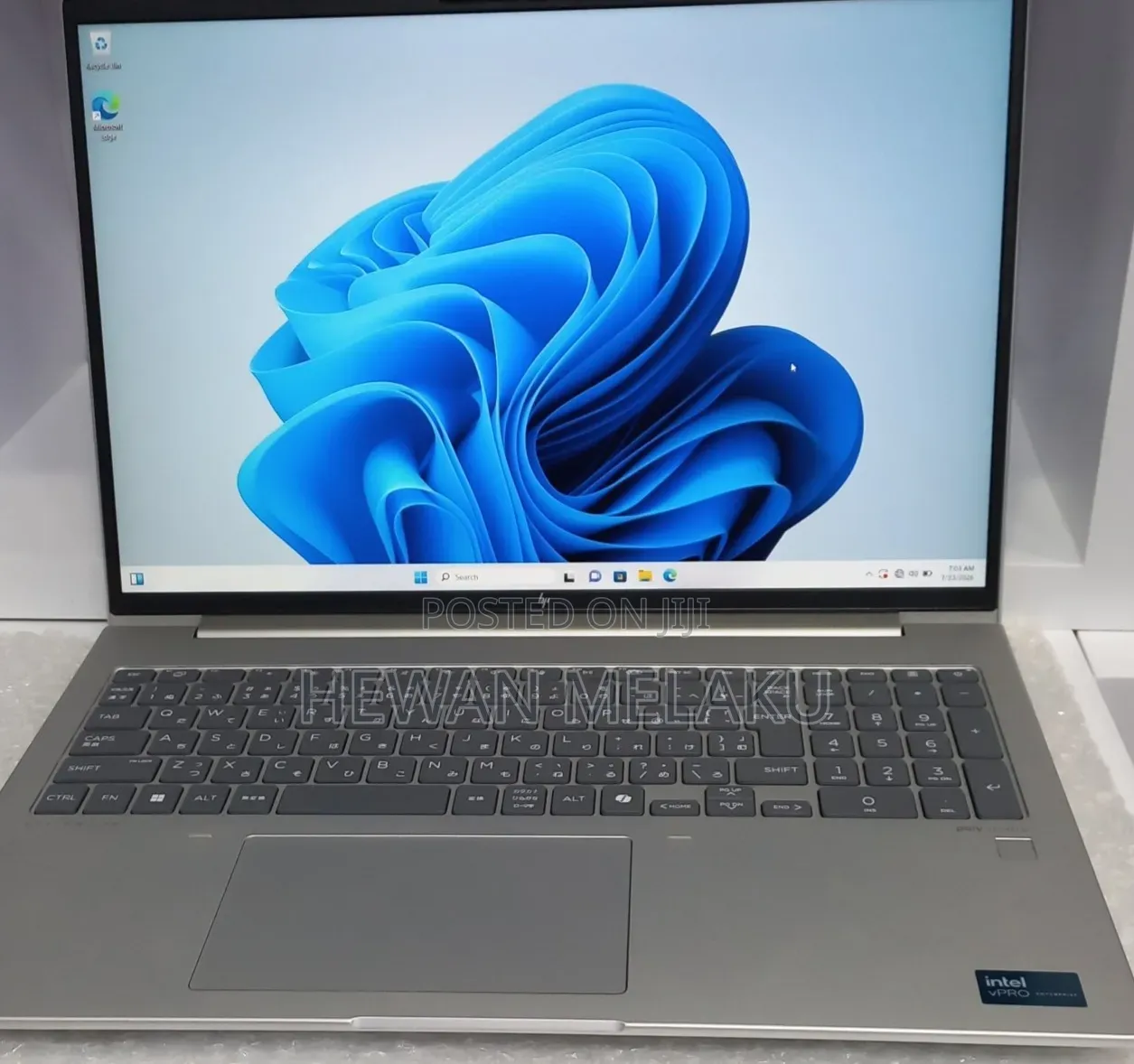 New Laptop HP 16GB Intel Core Ultra 7 SSD 512GB