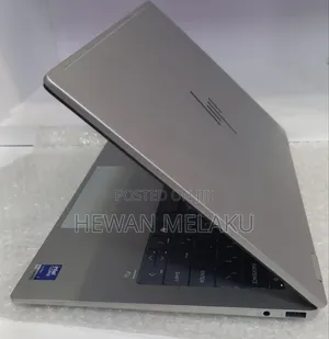 New Laptop HP OmniBook X Flip 14" 16GB Intel Core Ultra 7 SSD 1T