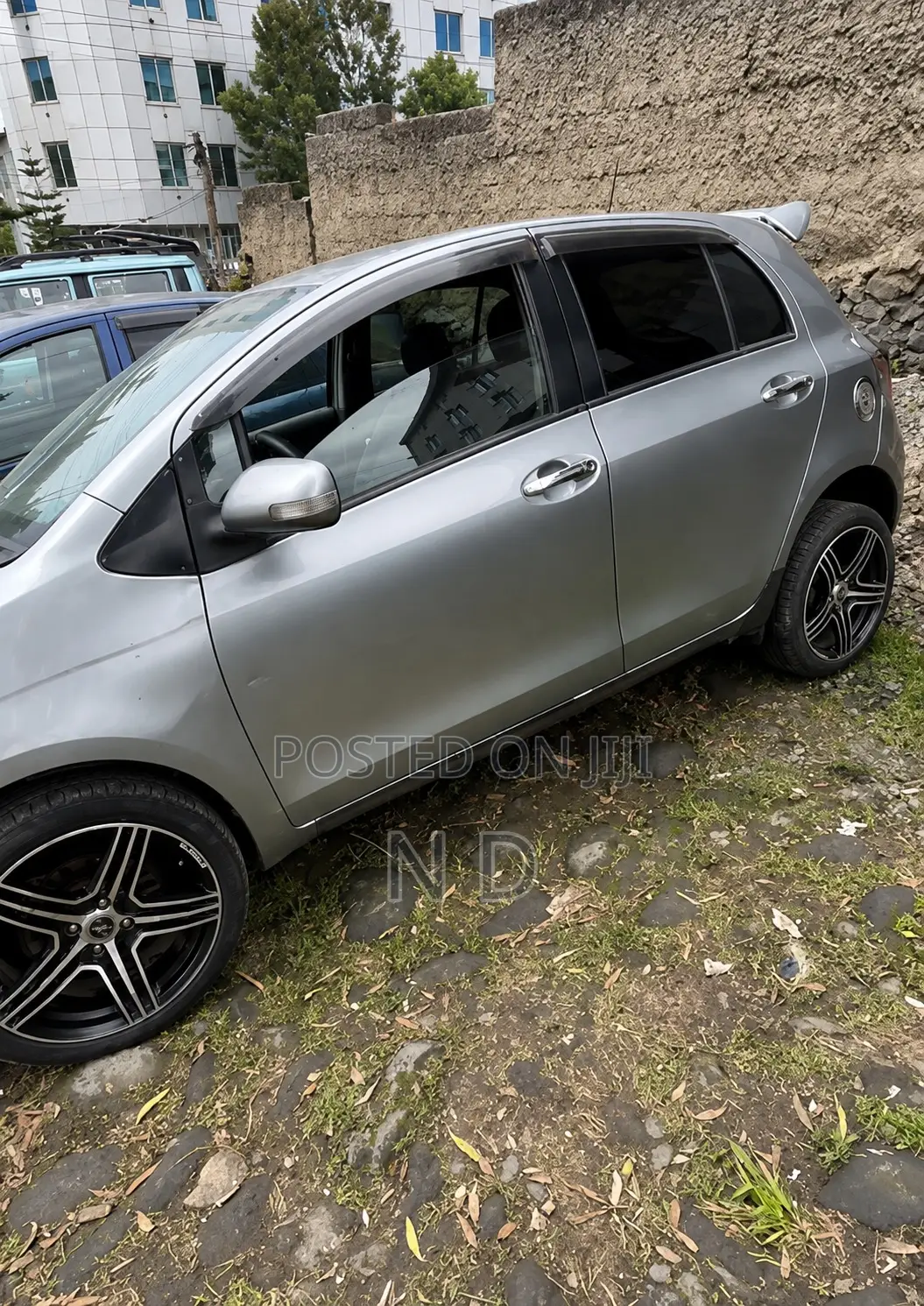 Toyota Yaris 2010 Silver