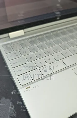 New Laptop HP Spectre 13 8GB Intel Core i7 SSD 512GB
