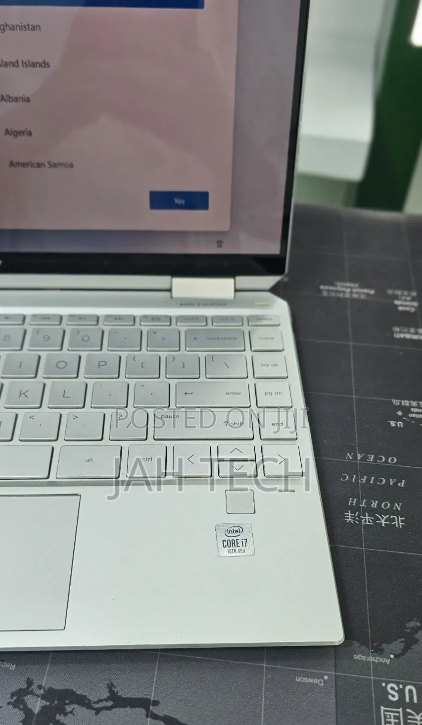 New Laptop HP Spectre 13 8GB Intel Core i7 SSD 512GB