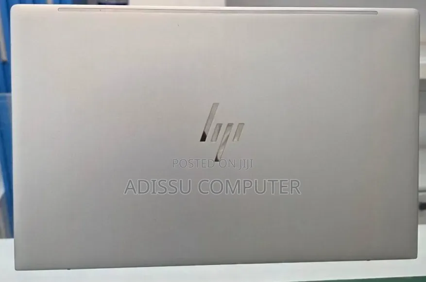 New Laptop HP Envy 13 16GB Intel Core i5 SSD 512GB