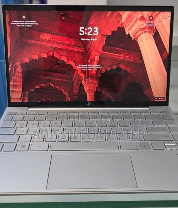 New Laptop HP Envy 13 16GB Intel Core i5 SSD 512GB