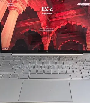 New Laptop HP Envy 13 16GB Intel Core i5 SSD 512GB