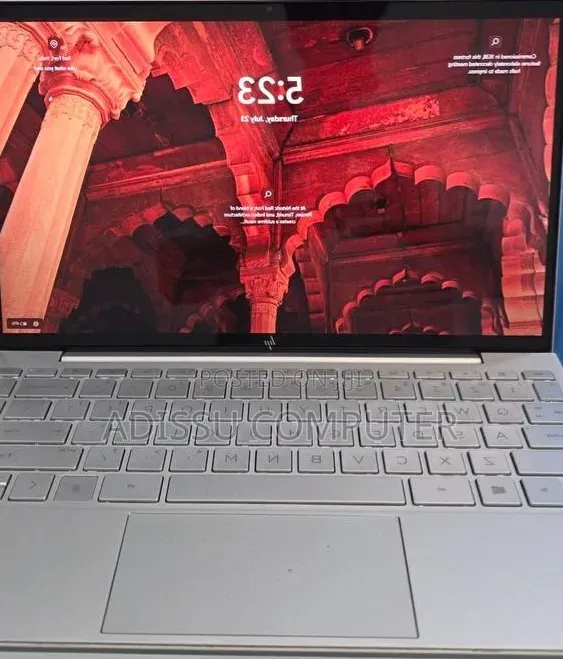 New Laptop HP Envy 13 16GB Intel Core i5 SSD 512GB