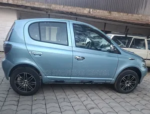 Toyota Vitz 2001