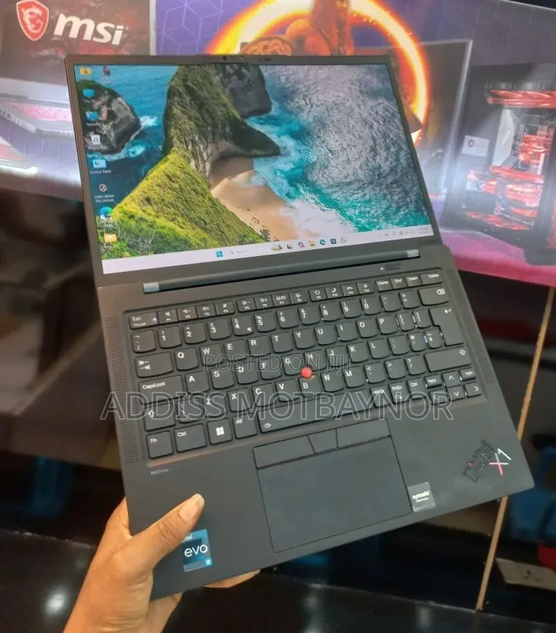 New Laptop Lenovo ThinkPad X1 Carbon 16GB Intel Core i5 SSD 512GB