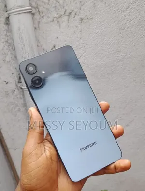 Samsung Galaxy A06 128 GB Blue