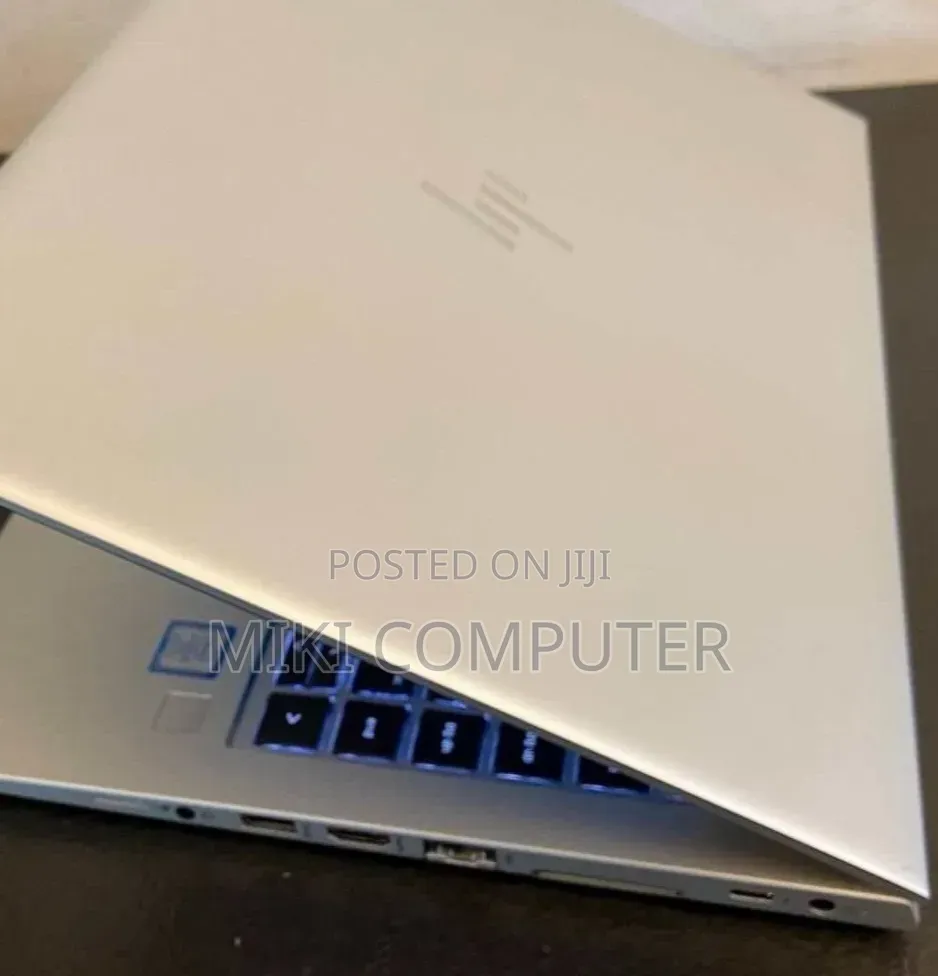 New Laptop HP EliteBook 840 G5 8GB Intel Core i5 SSD 256GB