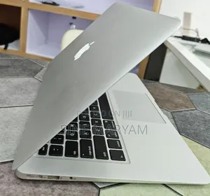 Laptop Apple MacBook Air 2017 8GB Intel Core i5 SSD 256GB