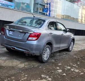 Suzuki Dzire 2021 Silver