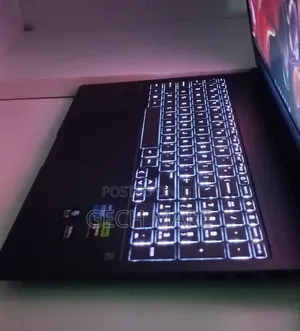 New Laptop HP Victus 15 16GB Intel Core i7 SSD 1T