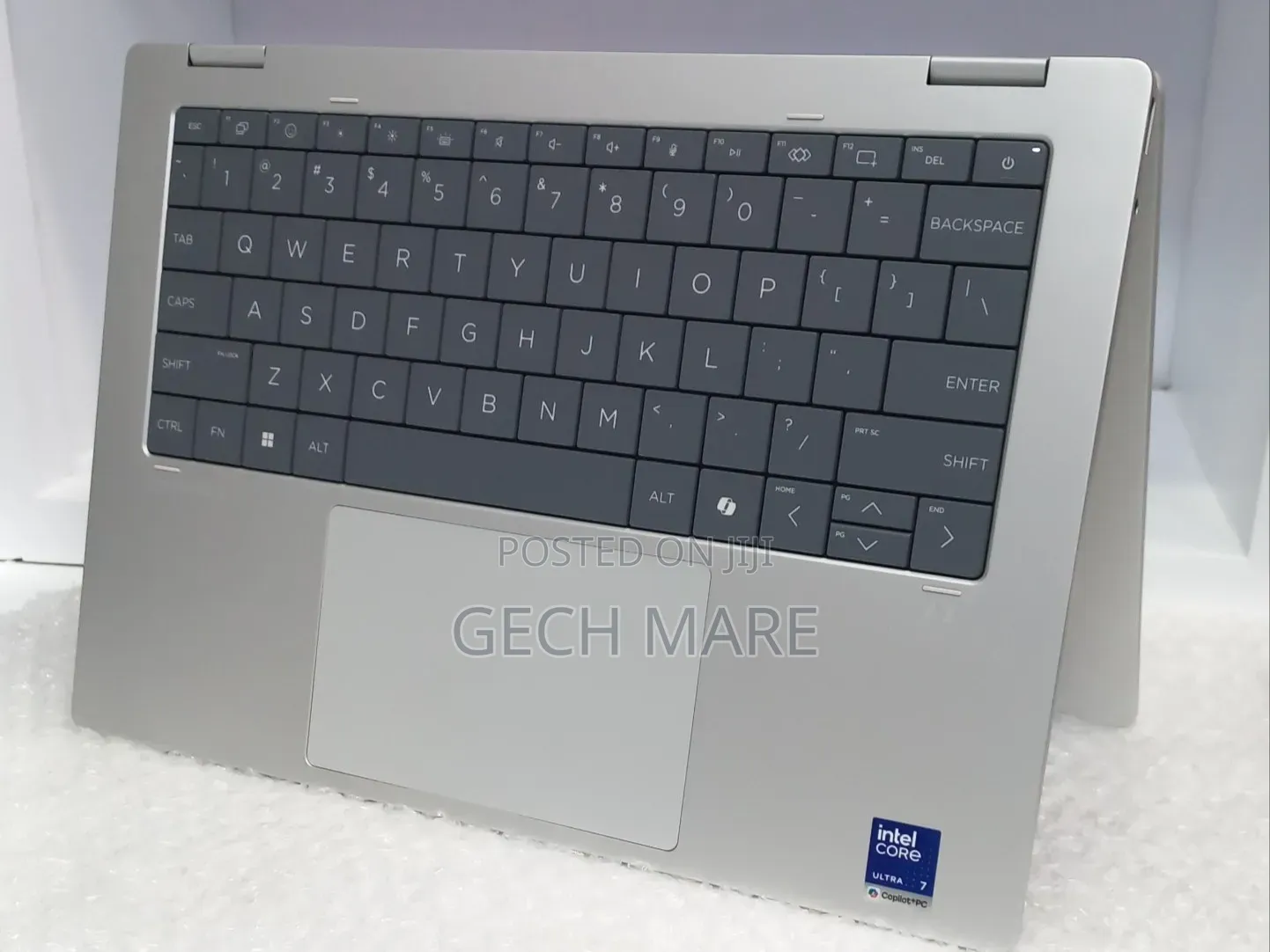 New Laptop HP OmniBook 5 Flip 16GB Intel Core Ultra 7 SSD 1T