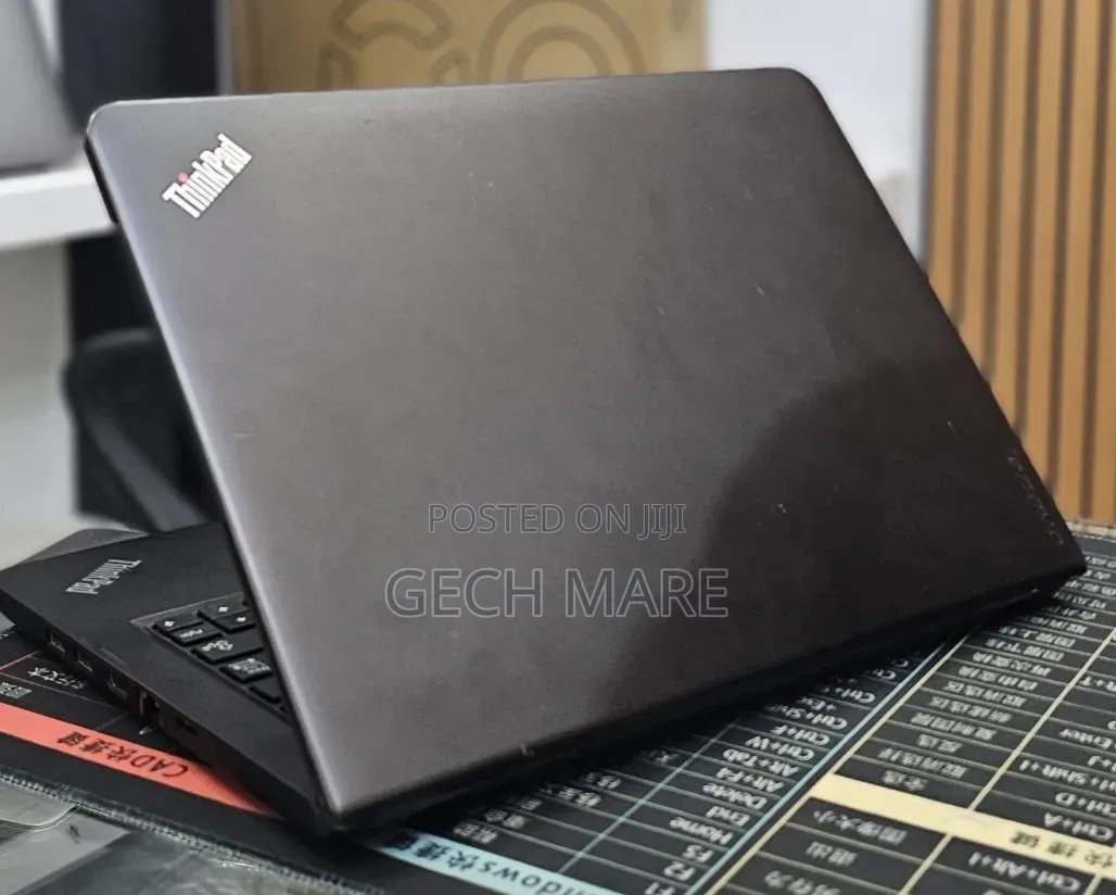 New Laptop Lenovo ThinkPad E470 12GB Intel Core i5 SSD 512GB