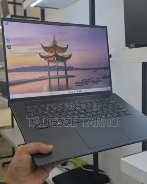 New Laptop Dell Inspiron 15 16GB Intel Core i7 SSD 512GB