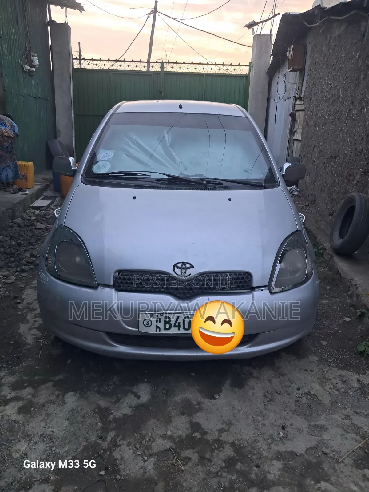 Toyota Vitz 1.0 FWD 5dr 2001 Silver