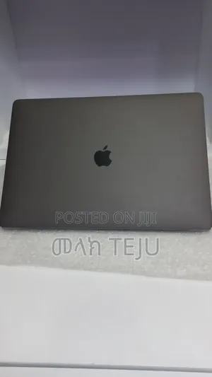 New Laptop Apple MacBook Pro 2016 16GB Intel Core i7 SSD 512GB