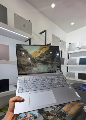 New Laptop Lenovo 16GB AMD Ryzen 7 SSD 512GB