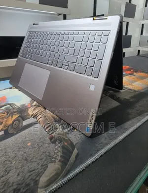 New Laptop Lenovo 16GB AMD Ryzen 7 SSD 512GB