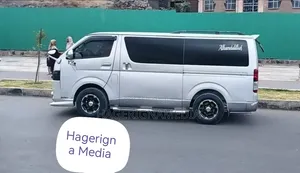 Toyota HiAce 2007 Silver