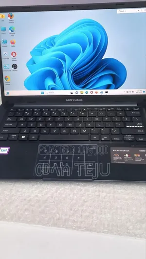 New Laptop Asus VivoBook 15 X505BA 16GB Intel Core 5 SSD 512GB