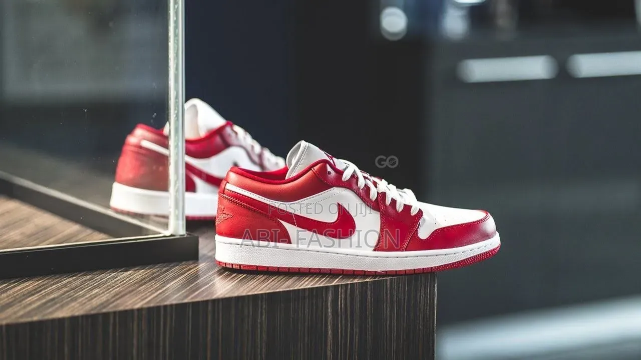 Nike Air Jordan 1 Low "Gym Red"