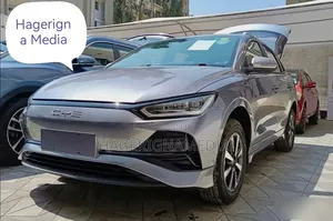 New BYD E2 43 kWh 94 hp FWD 2025 Gray