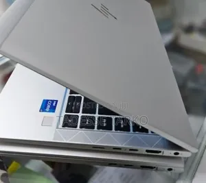 New Laptop HP EliteBook 840 G8 16GB Intel Core i7 SSD 512GB