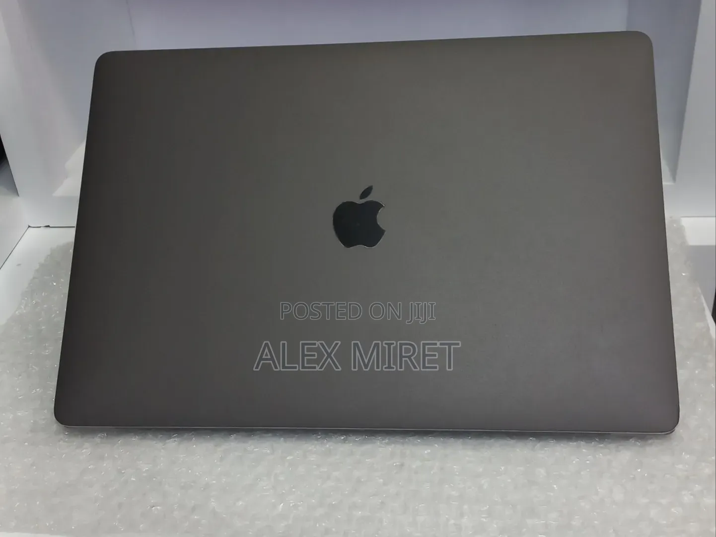 New Laptop Apple MacBook Pro 2016 16GB Intel Core i7 SSD 512GB