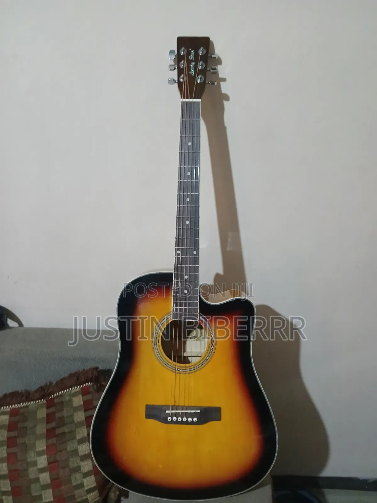Acoustic Guitar