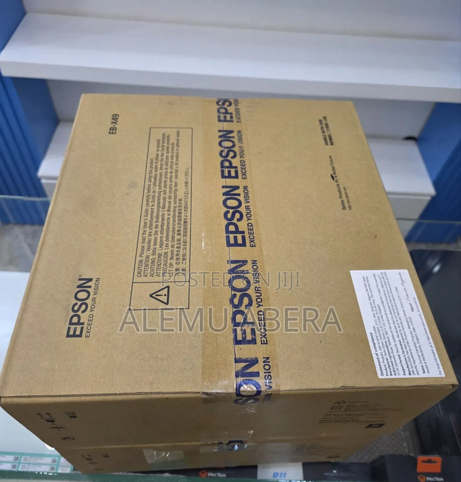Brand New Epson Projector Model : EB-X49 Technology: 3LCD, RGB