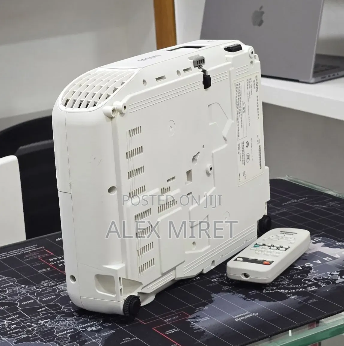 Epson Projector With Remote Model