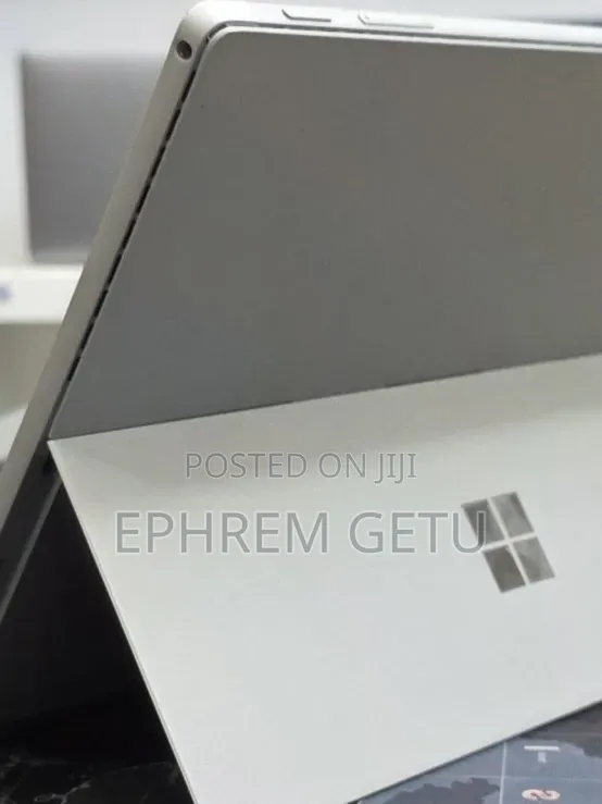 New Laptop Microsoft Surface Pro 7 16GB Intel Core i7 SSD 512GB