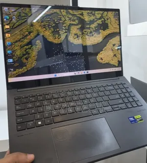 New Laptop Asus Vivobook 15 16GB Intel Core Ultra 9 SSD 512GB