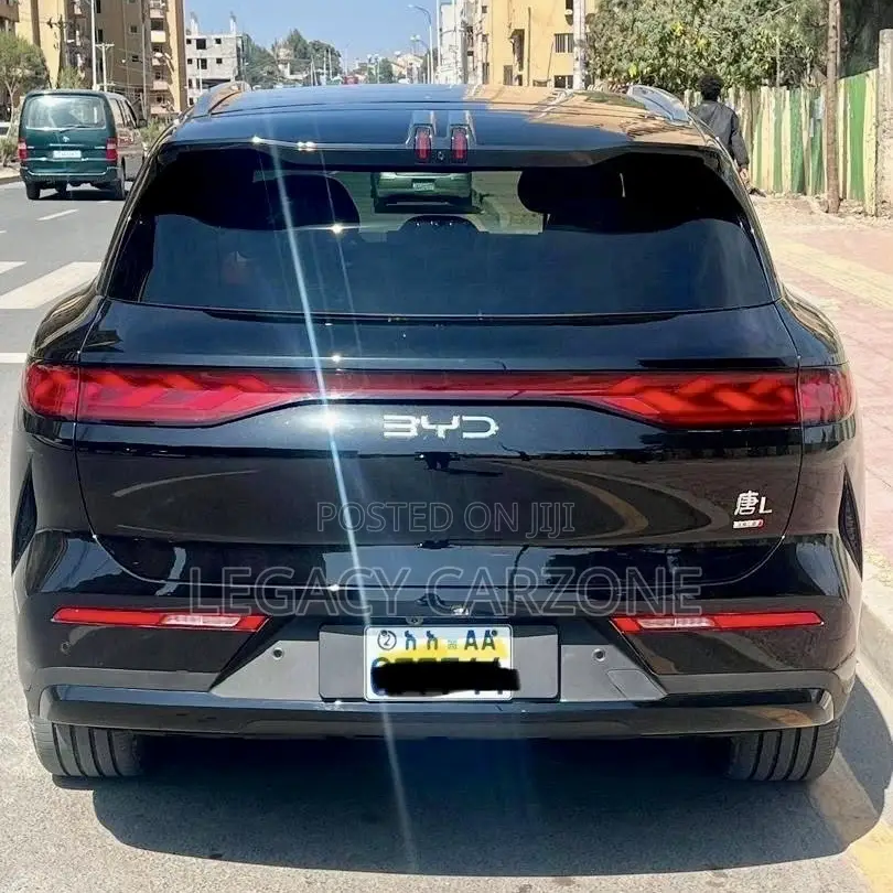 BYD Tang EV 2025 Black