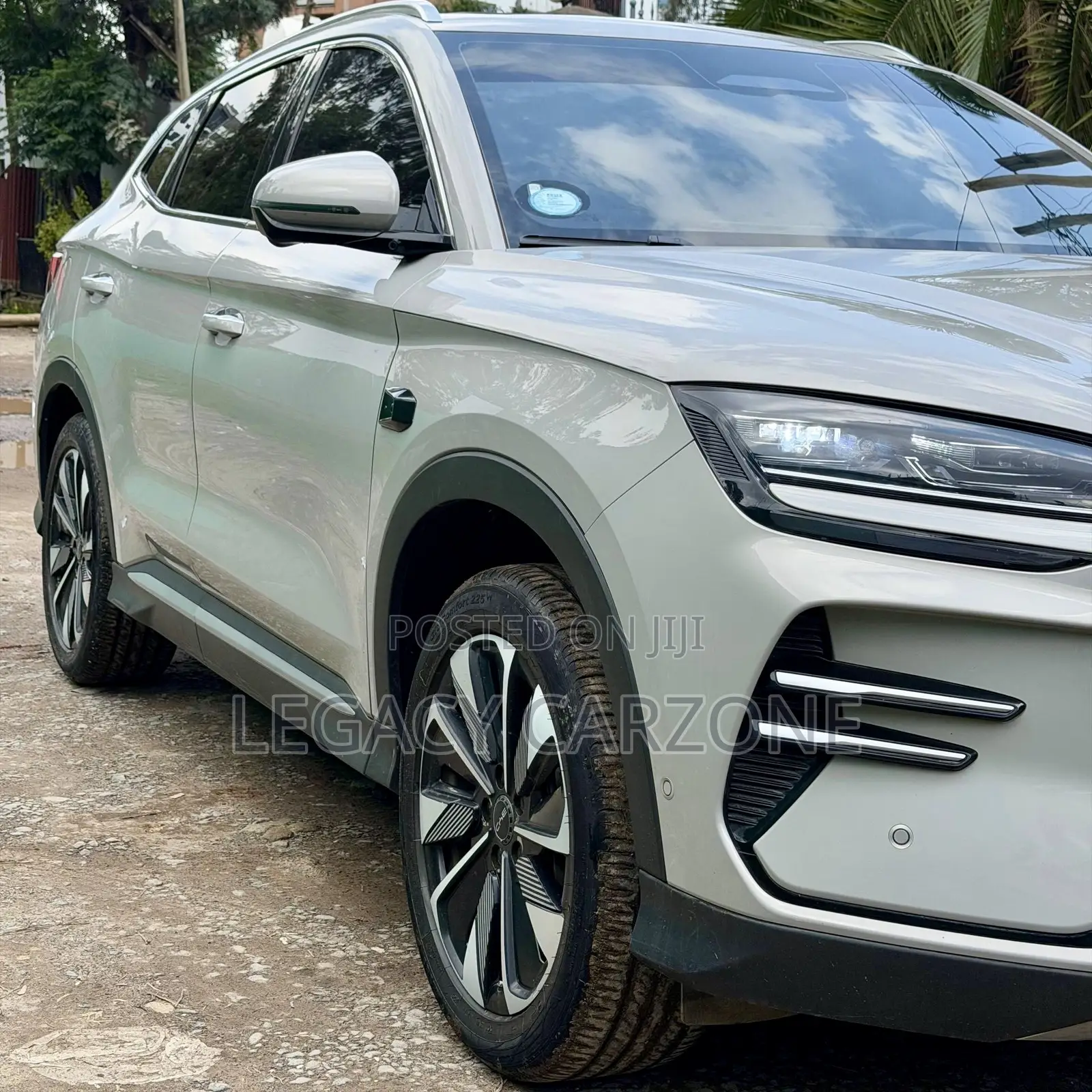 BYD Song Plus 2025 White